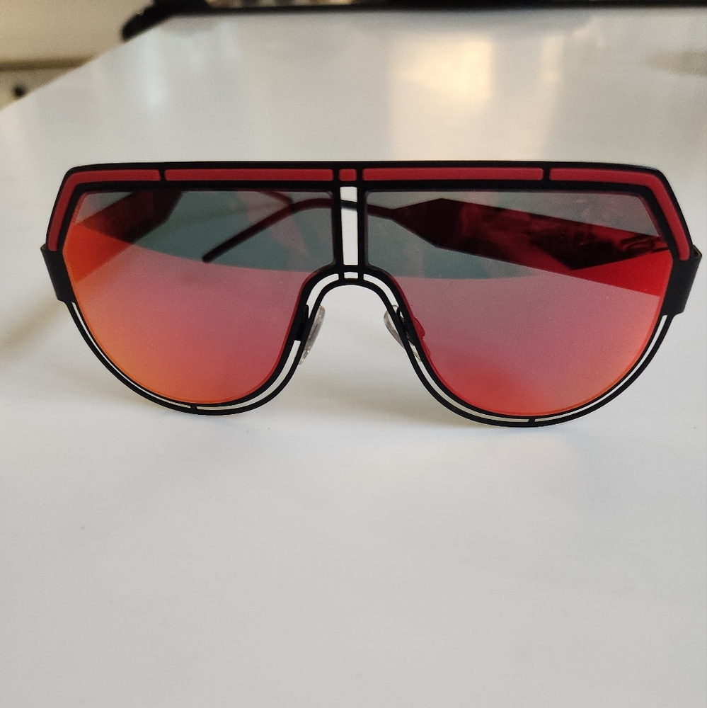 DOLCE &GABBANA Red Aviator men sunglasses